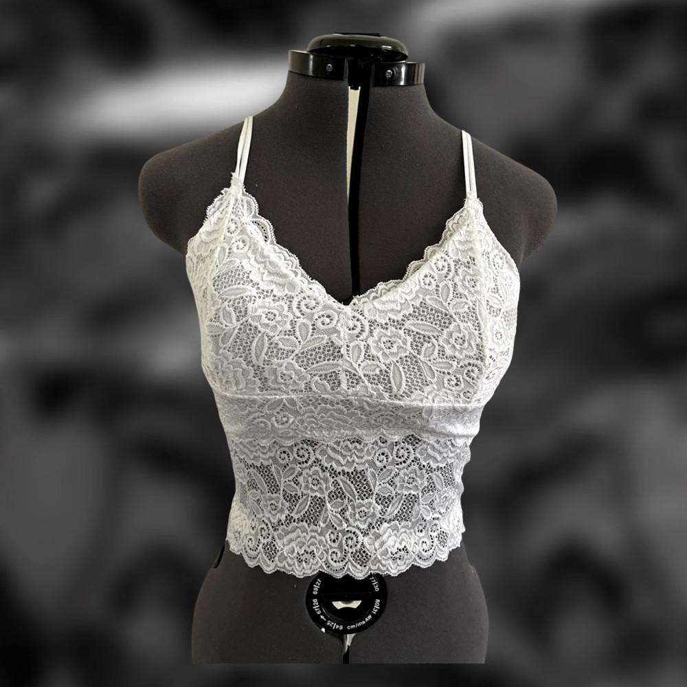 white lace tank